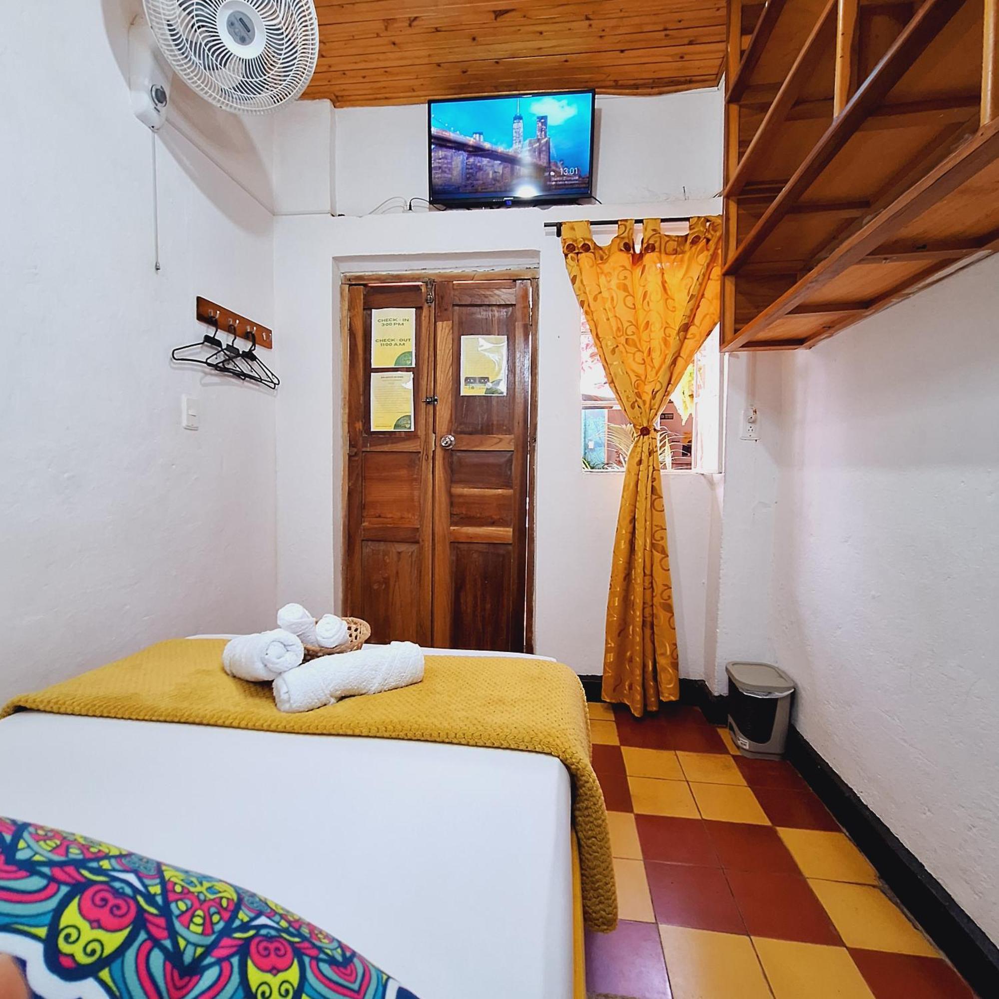 Hostal Colombian Gold سان جيل المظهر الخارجي الصورة